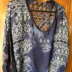 Language silk wide top blockprinted knit sleeves beautiful